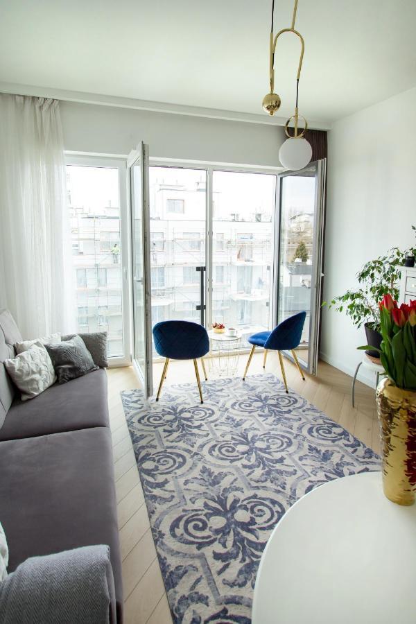 Nowy Apartment Przy Placu Szembeka Varsovia Exterior foto