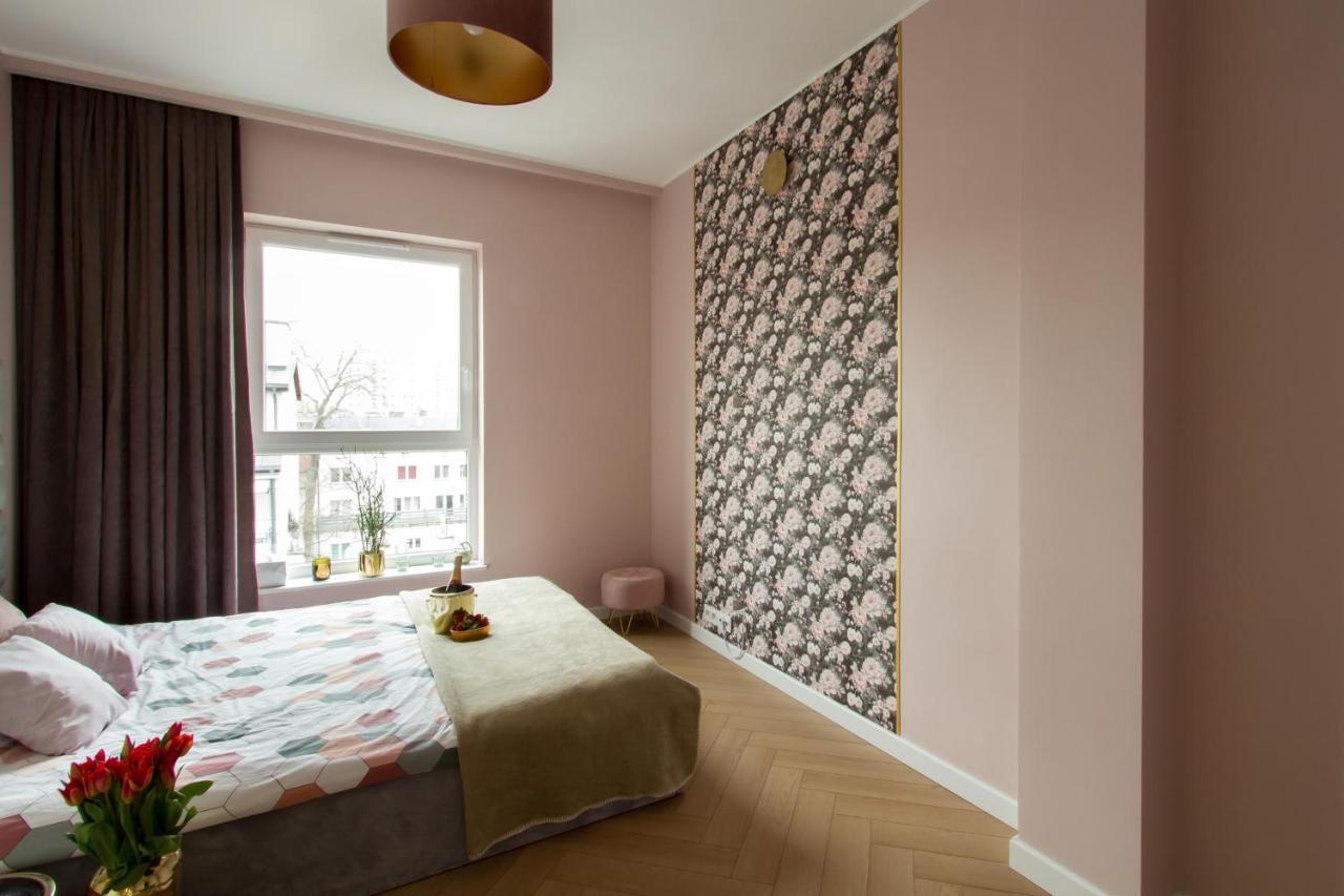 Nowy Apartment Przy Placu Szembeka Varsovia Exterior foto