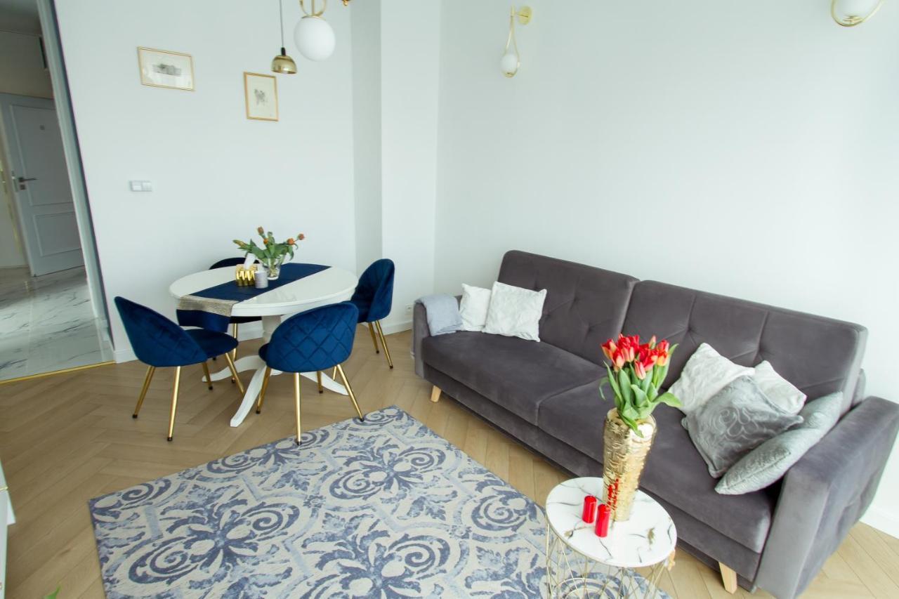 Nowy Apartment Przy Placu Szembeka Varsovia Exterior foto